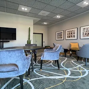 Otel Leonardo, Verona